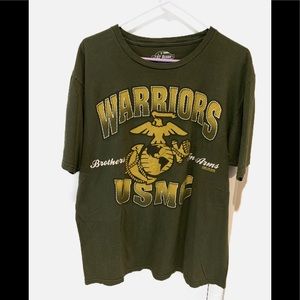 Marine Corps T-shirt.  Green with gold application.  Size XL.    Like new.